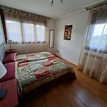 Nyaraló Marastur La Ronda